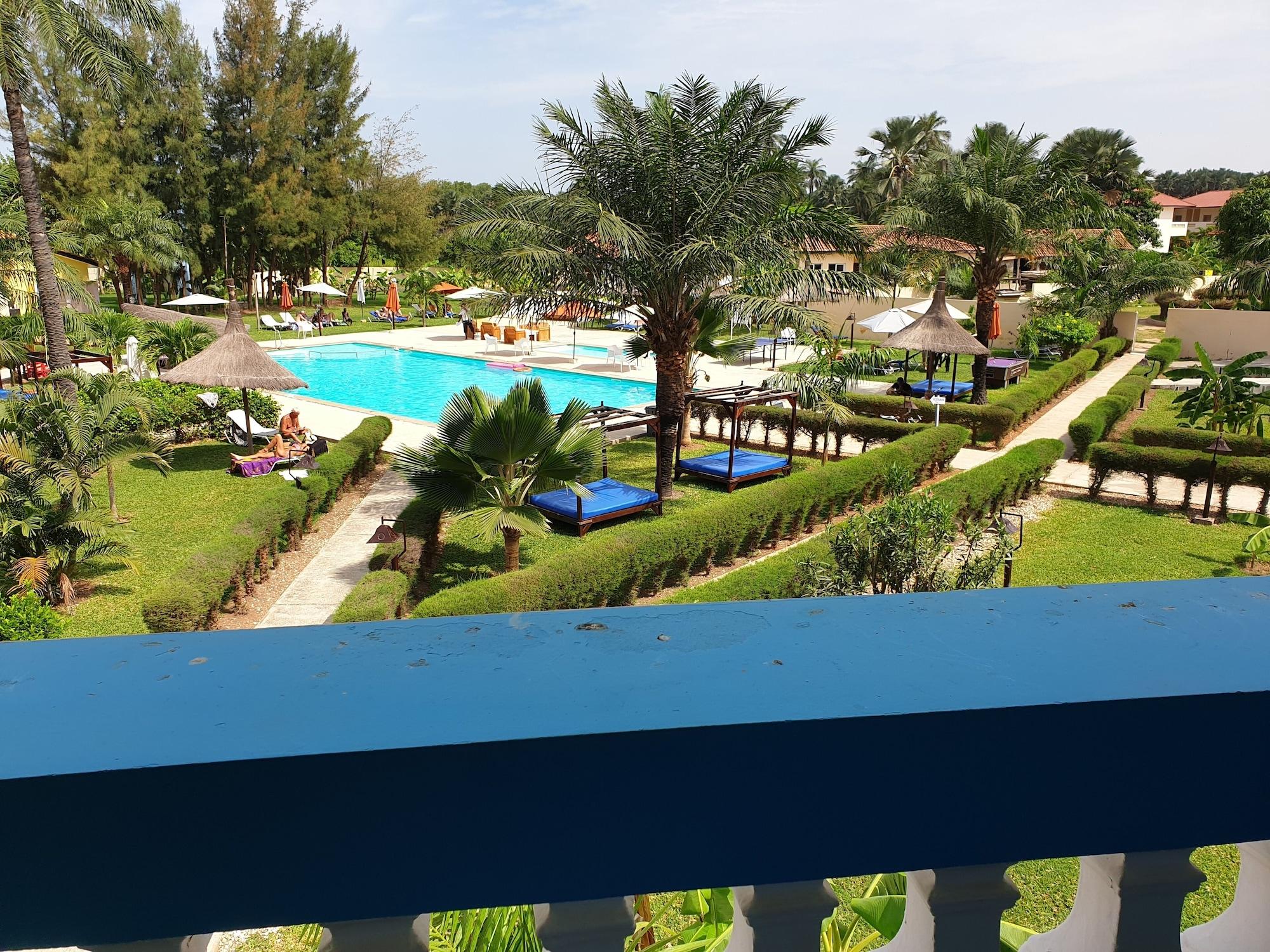 Djeliba Resort Serrekunda Exteriör bild